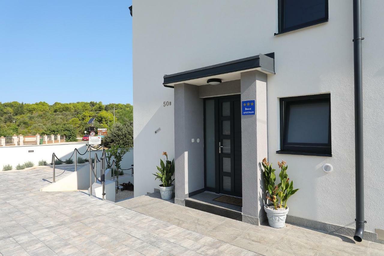 Vila Marijana Preko Exterior photo