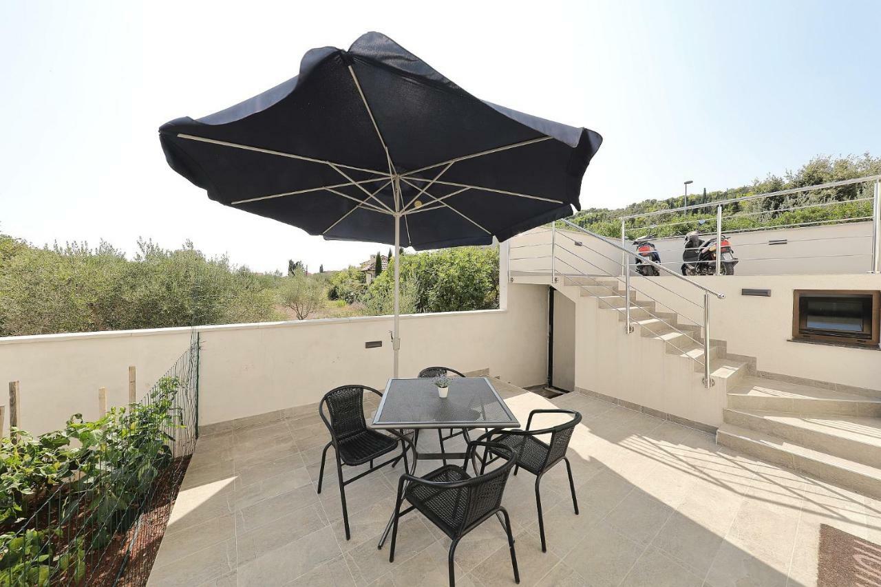Vila Marijana Preko Exterior photo